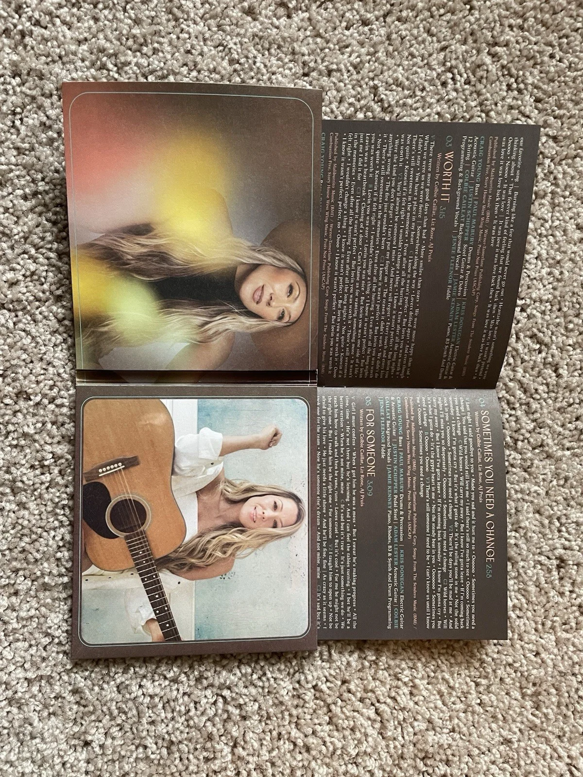 Colbie Caillat Along The Way Autographed Original Vinyl Record & CD Album Set, изображение 4