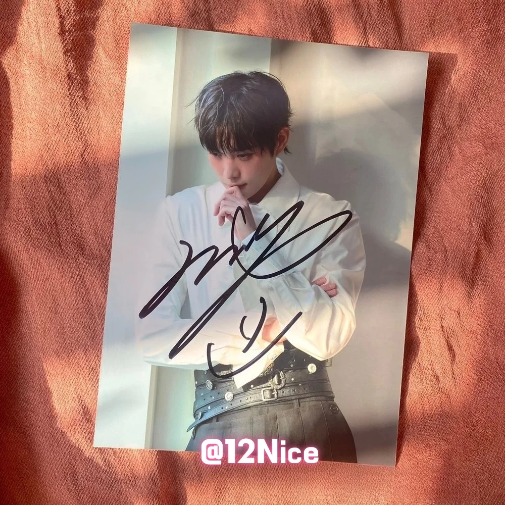 Kim Young Dae Autographed Signed Photo K-POP GIFTS Collection 4*6 2026 #Nice, изображение 5