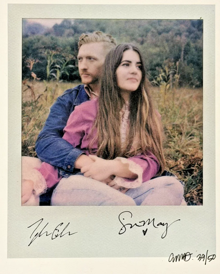 Tyler Childers & Senora May Signed Limited Photo Anniversary Auto 39/50 JSA COA, изображение 4