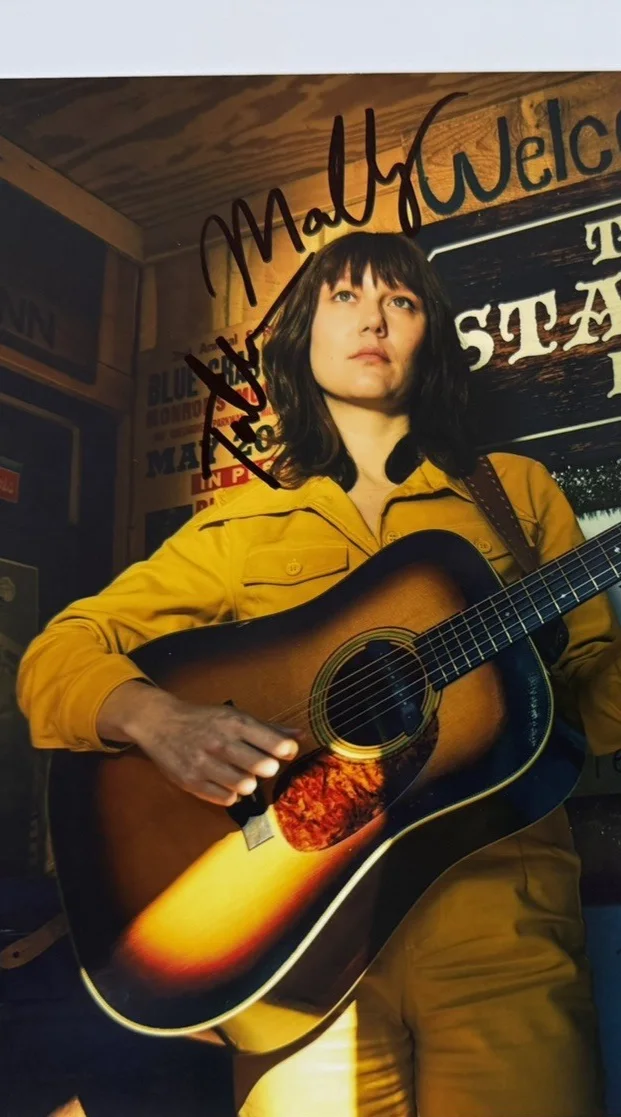 Molly Tuttle Signed 8x10 Photo Auto PSA/DNA COA Station Inn Nashville Bluegrass, изображение 3
