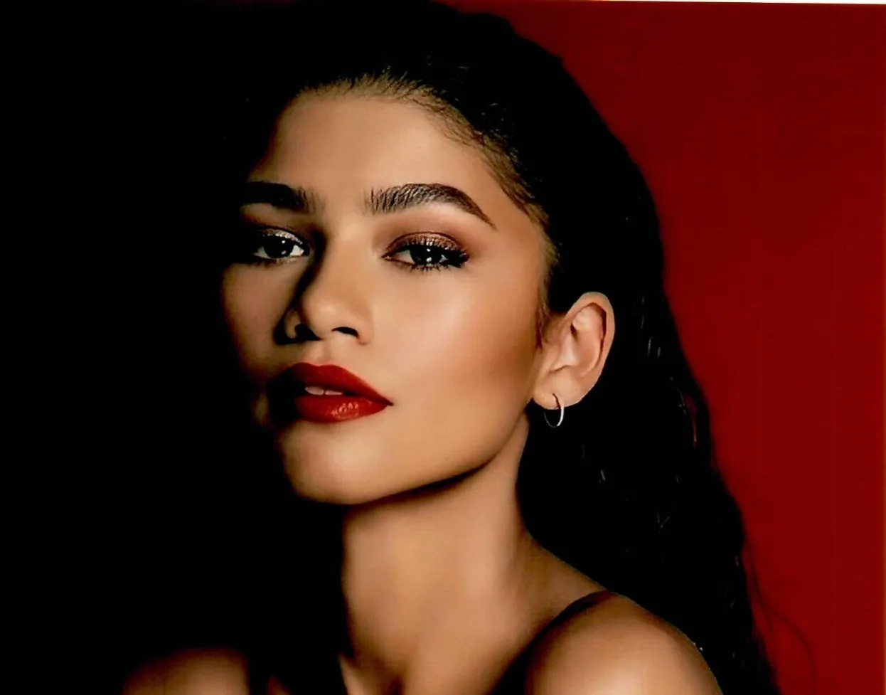 Zendaya Singer Actress Model Dancer Signed Autographed 8 x 10 Photo TTM COA, изображение 3
