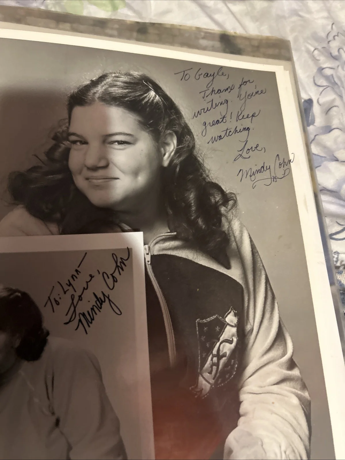 Mindy Cohn — Mindy Cohn Autographed 8 X 10 And 5 X 7 Black And White Photos, image 4