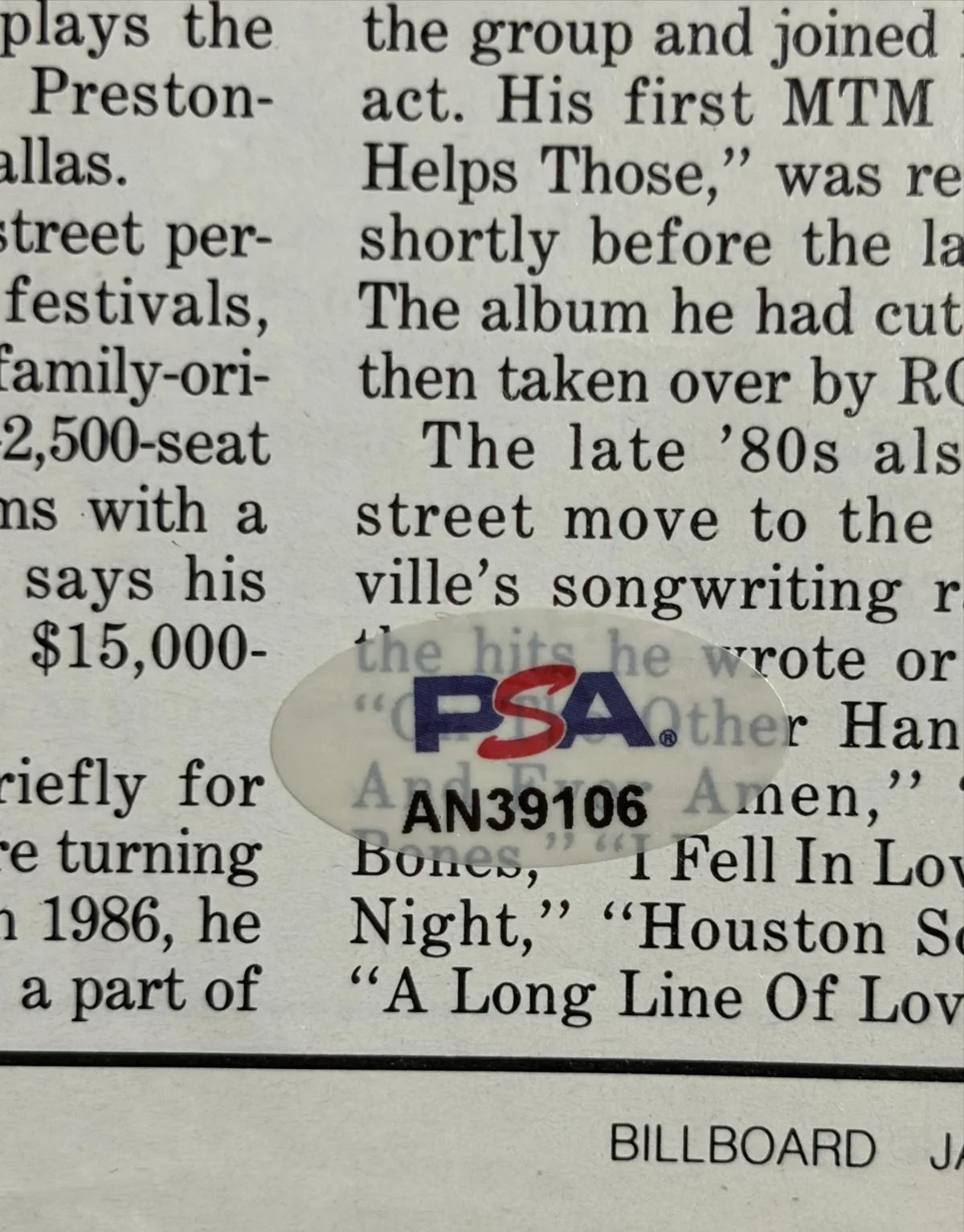 Garth Brooks — GARTH BROOKS SIGNED AUTOGRAPH 11X14 MAGAZINE PAGE BILLBOARD TOP COUNTRY PSA Q, image 3