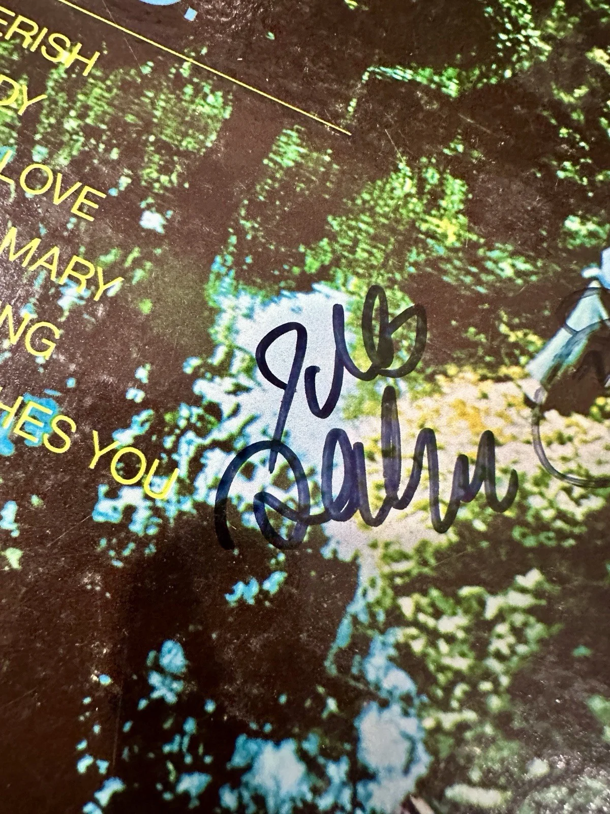 The Association Autographed “GREATEST HITS” Vinyl Record Signed By All Members!, image 3