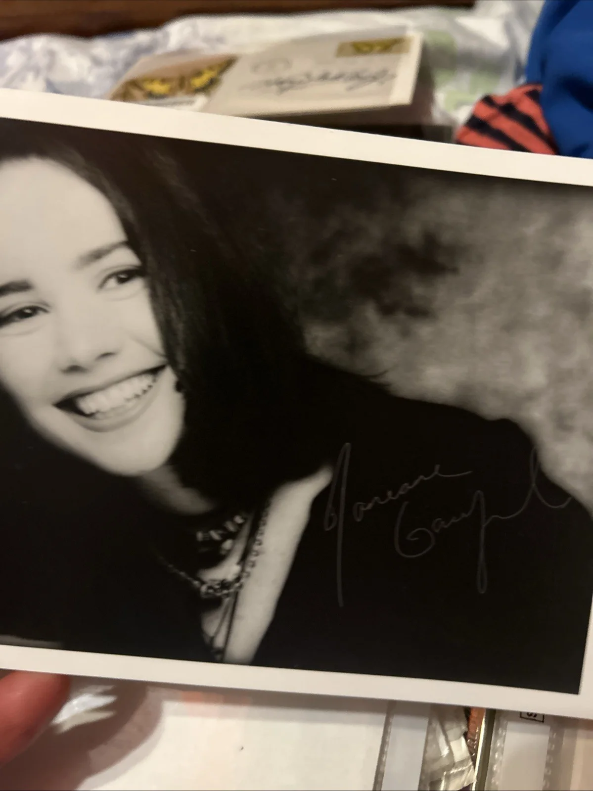 Janeane Garofalo — Janeane Garofalo Autographed Black And White 5 X 7 Photo Original Authentic, image 3
