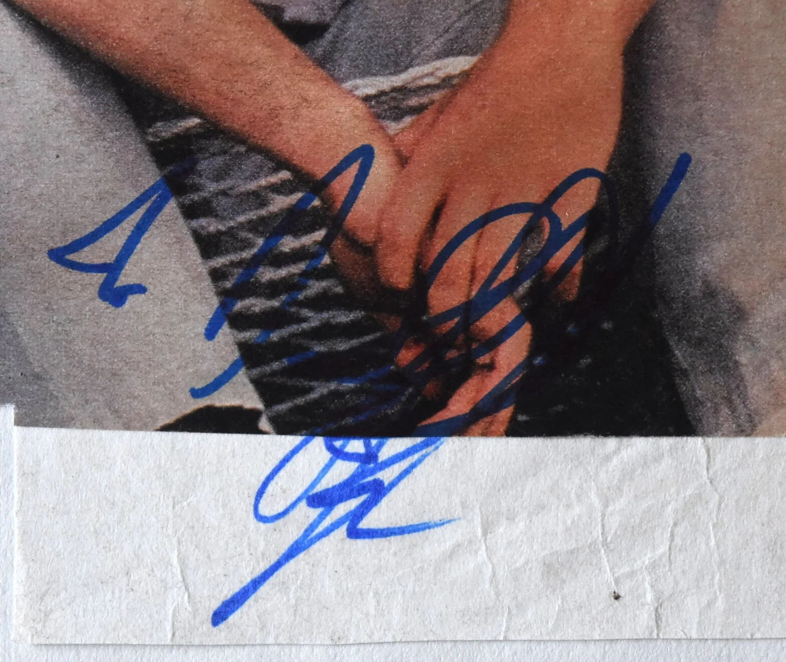 Joshua Jackson Hand Signed Paper, image 2