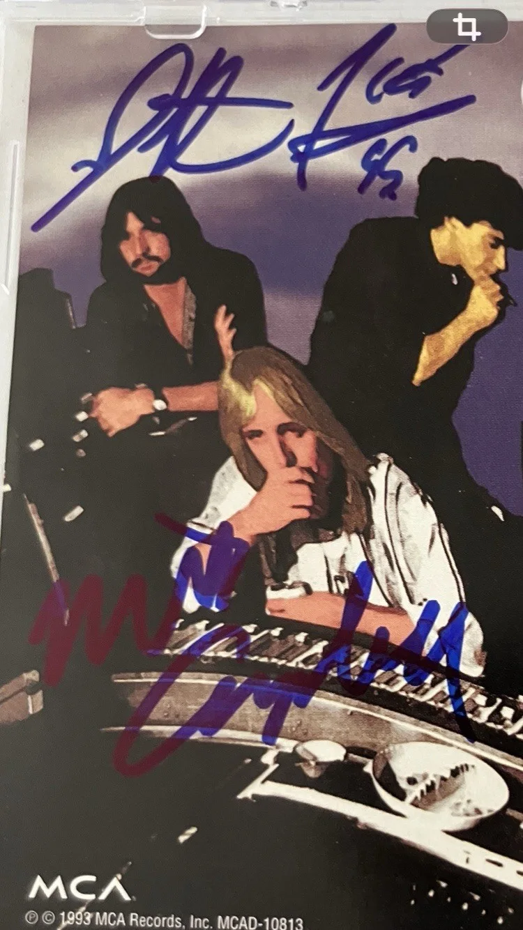 MIKE CAMPBELL SIGNED/AUTOGRAPHED TOM PETTY AND THE HEARTBREAKER CD COVER WIT COA, изображение 2