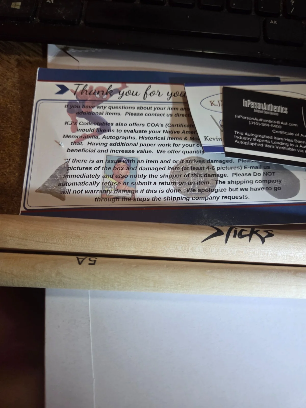 lot of (2) POST MALONE signed DRUM STICKS RAP hip hop RCA coa/hologram 16 inch, изображение 3