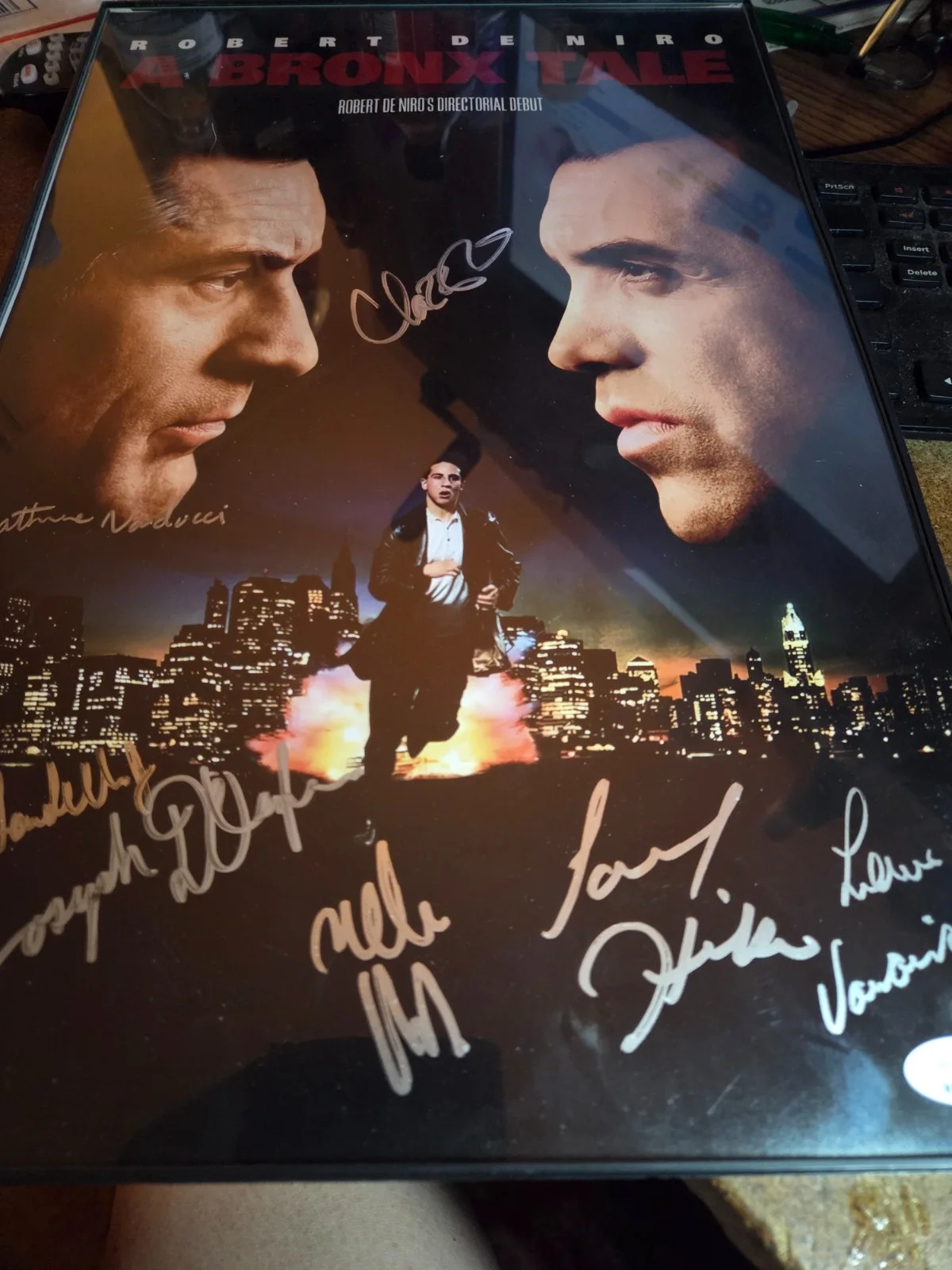CHAZZ PALMINTERI~KATHERINE NARDUCCI~TARAL HICKS~Joseph D'Onofrio~ — A BRONX TALE FRAMED poster SIGNED by CHAZZ PALMINTERI~KATHERINE NARDUCCI+ 5 JSA, image 2