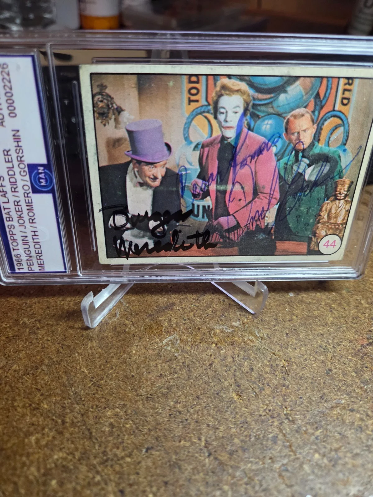 FRANK GORSHIN RIDDLER~CESAR ROMEO JOKER~BURGESS MEREDITH PENGUIN~ — 1966 topps BATMAN signed CESAR ROMERO~BURGESS MEREDITH~GORSHIN~WEST encapsulated, image 2