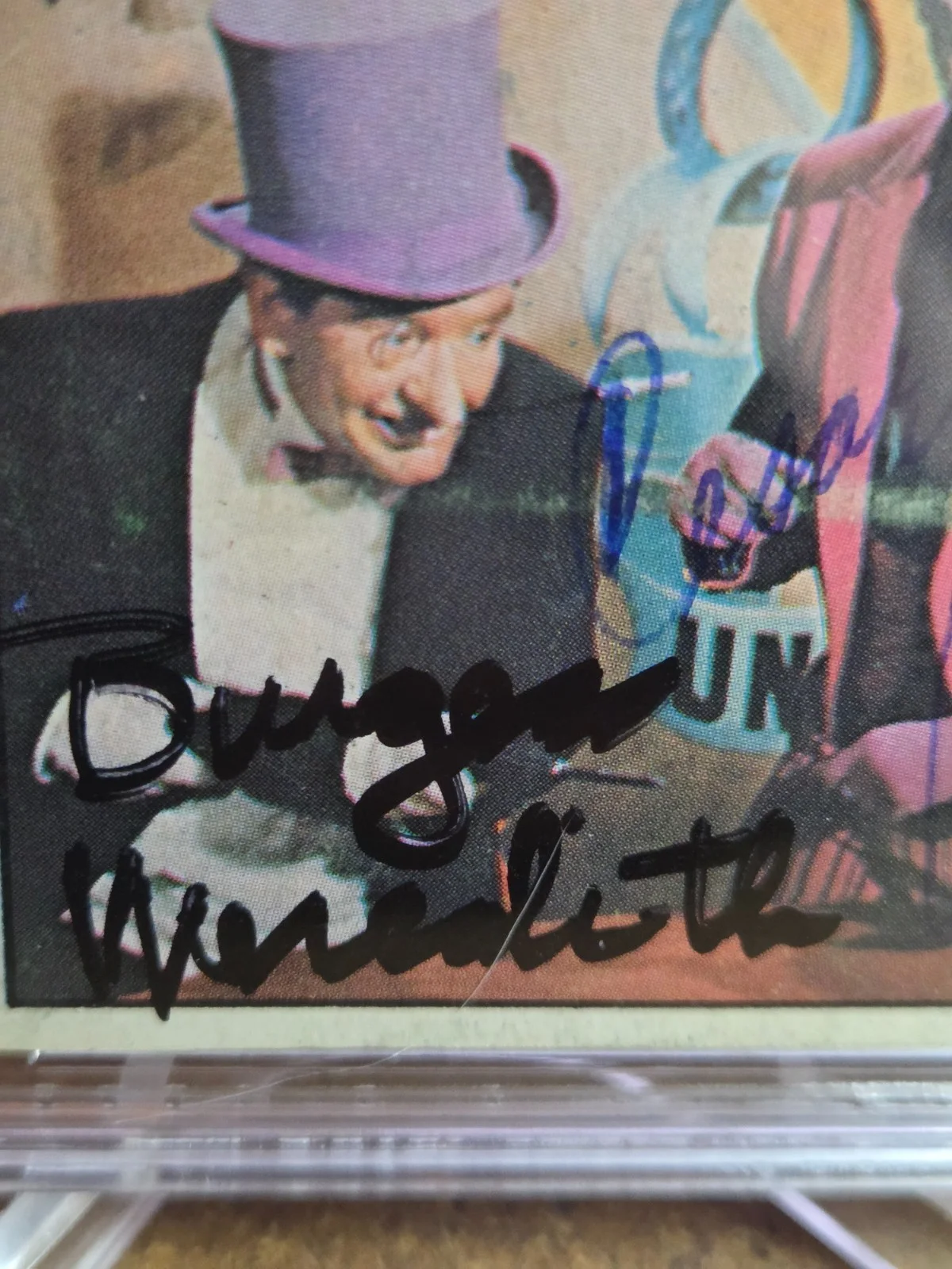 FRANK GORSHIN RIDDLER~CESAR ROMEO JOKER~BURGESS MEREDITH PENGUIN~ — 1966 topps BATMAN signed CESAR ROMERO~BURGESS MEREDITH~GORSHIN~WEST encapsulated, image 4