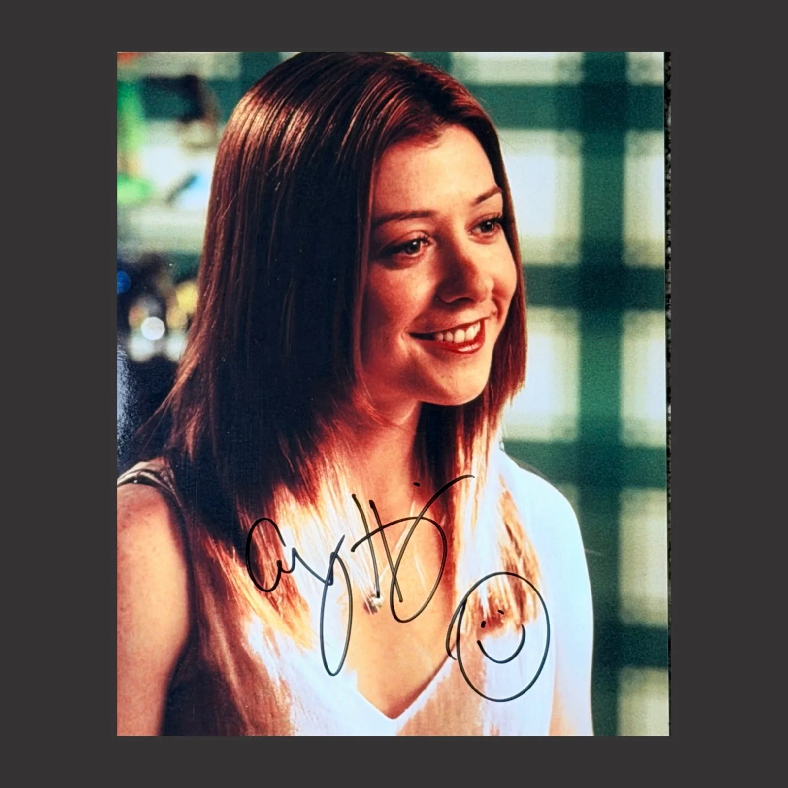 Alyson Hannigan — Alyson Hannigan Autographed 8x10 Original Photo Ed Bedrick COA, изображение 2