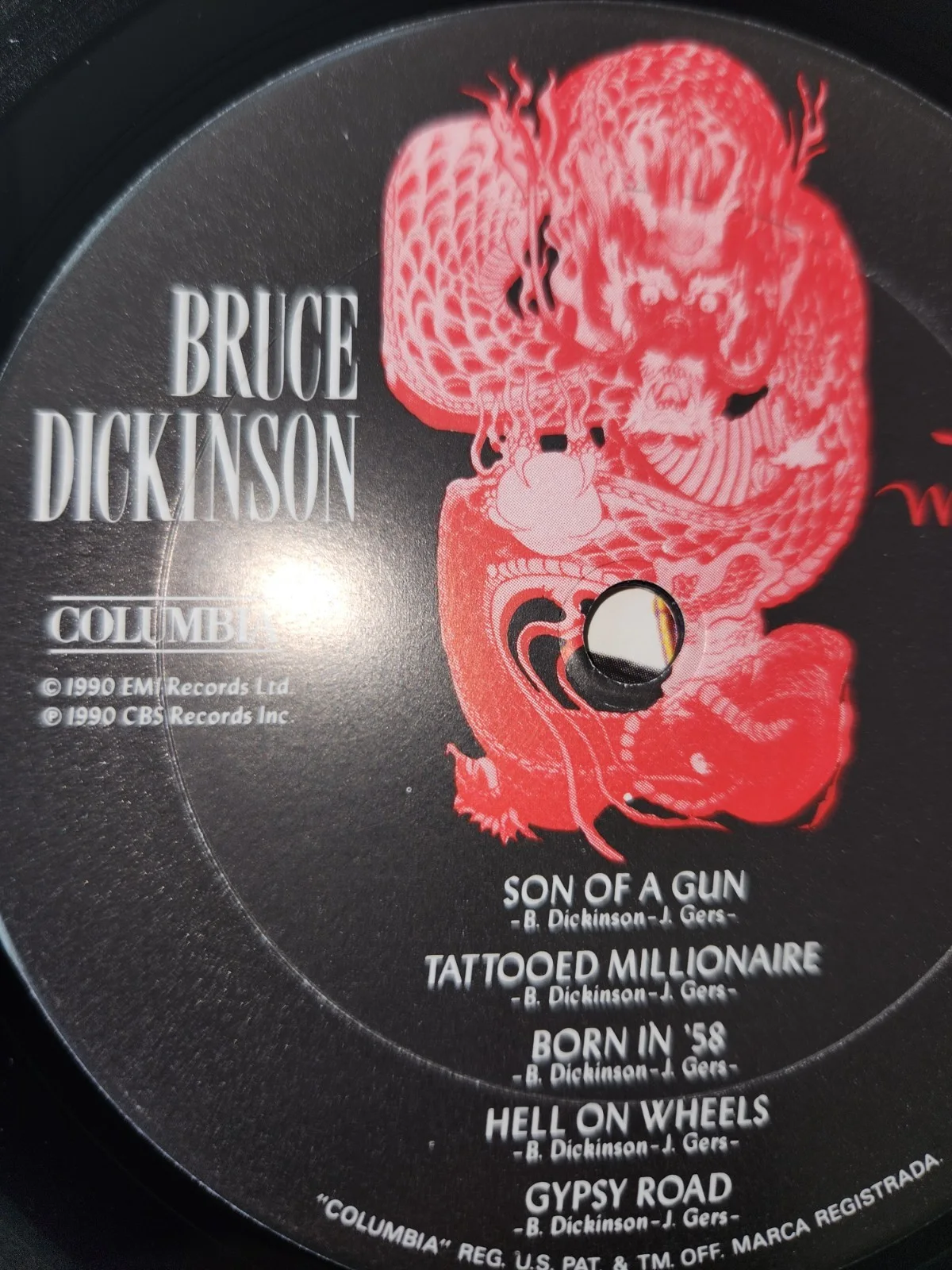 Bruce Dickinson — BRUCE DICKINSON - TATTOOED MILLIONAIRE SIGNED VINYL (Record Album), изображение 5