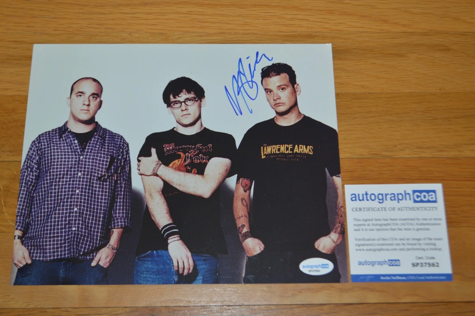 Alkaline Trio ~ Matt Skiba Autographed 8x10 Color Photo with AUTOGRAPH COA, изображение 4