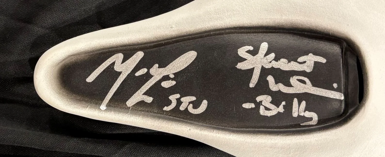 Matthew Lillard — Matthew Lillard Skeet Ulrich Signed Scream Ghostface Mask JSA QR, image 2