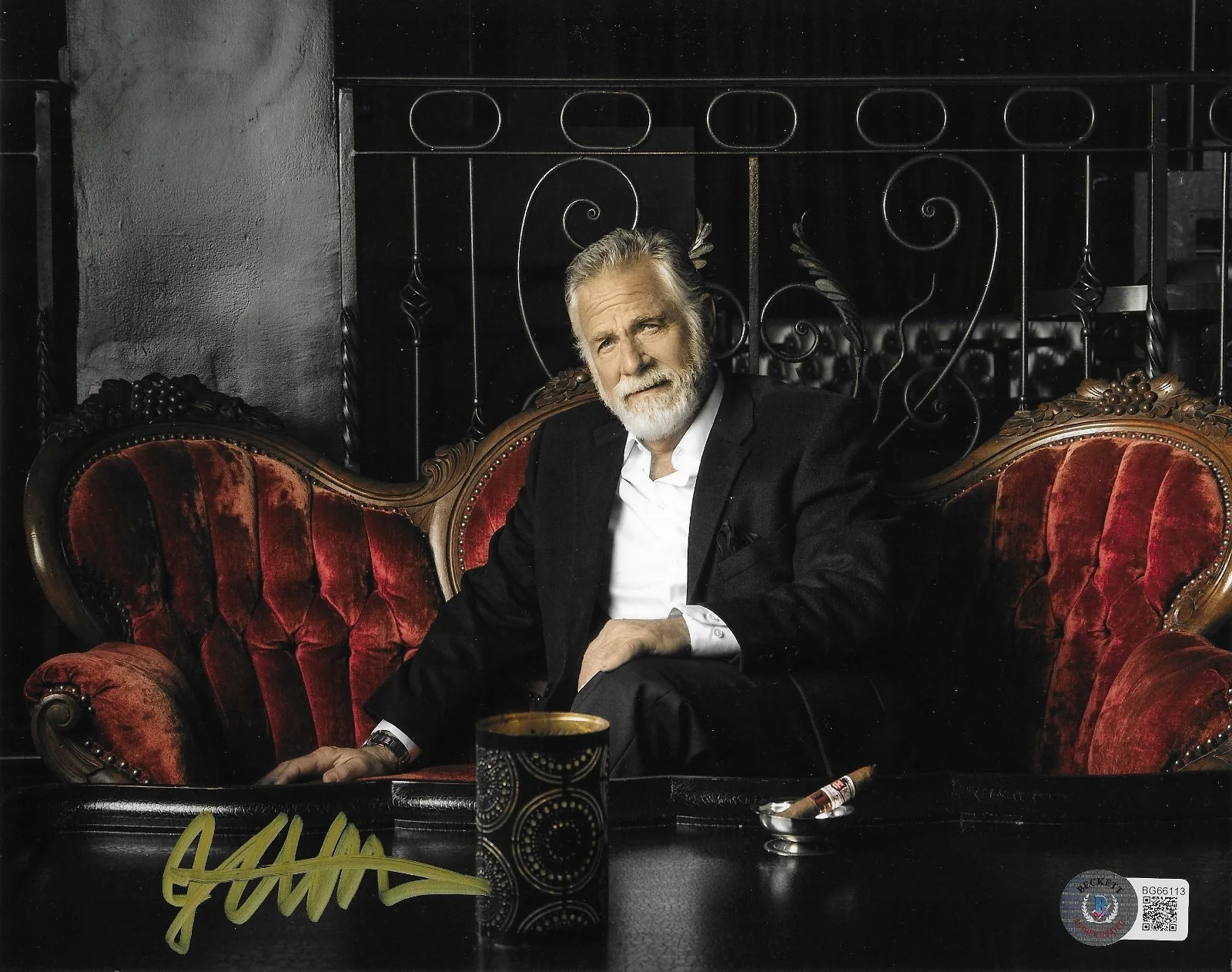 Jonathan Goldsmith — Jonathan Goldsmith Signed 8x10 Photo BAS Dos Equis XX Most Interesting Man 13