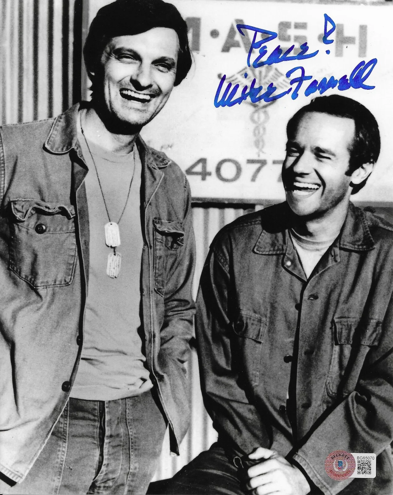 Mike Farrell — Mike Farrell Signed 8x10 Photo BAS Autographed M*A*S*H BJ Hunnicutt 70