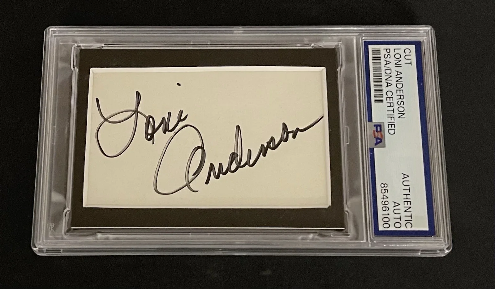Loni Anderson — Loni Anderson PSA/DNA Signed Cut Signature Autographed Slabbed WKRP Cincinnati, image 3