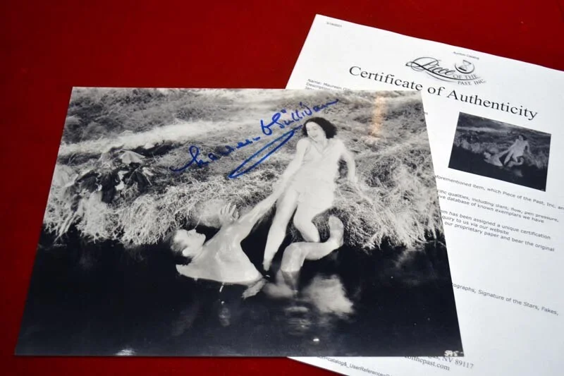 JOHNNY WEISSMULLER, Maureen O'Sullivan, Johnny Sheffield — Signed "Tarzan" 3 Autographs JOHNNY WEISSMULLER, DVD, COMIC, Piece of LOIN CLOTH, изображение 4