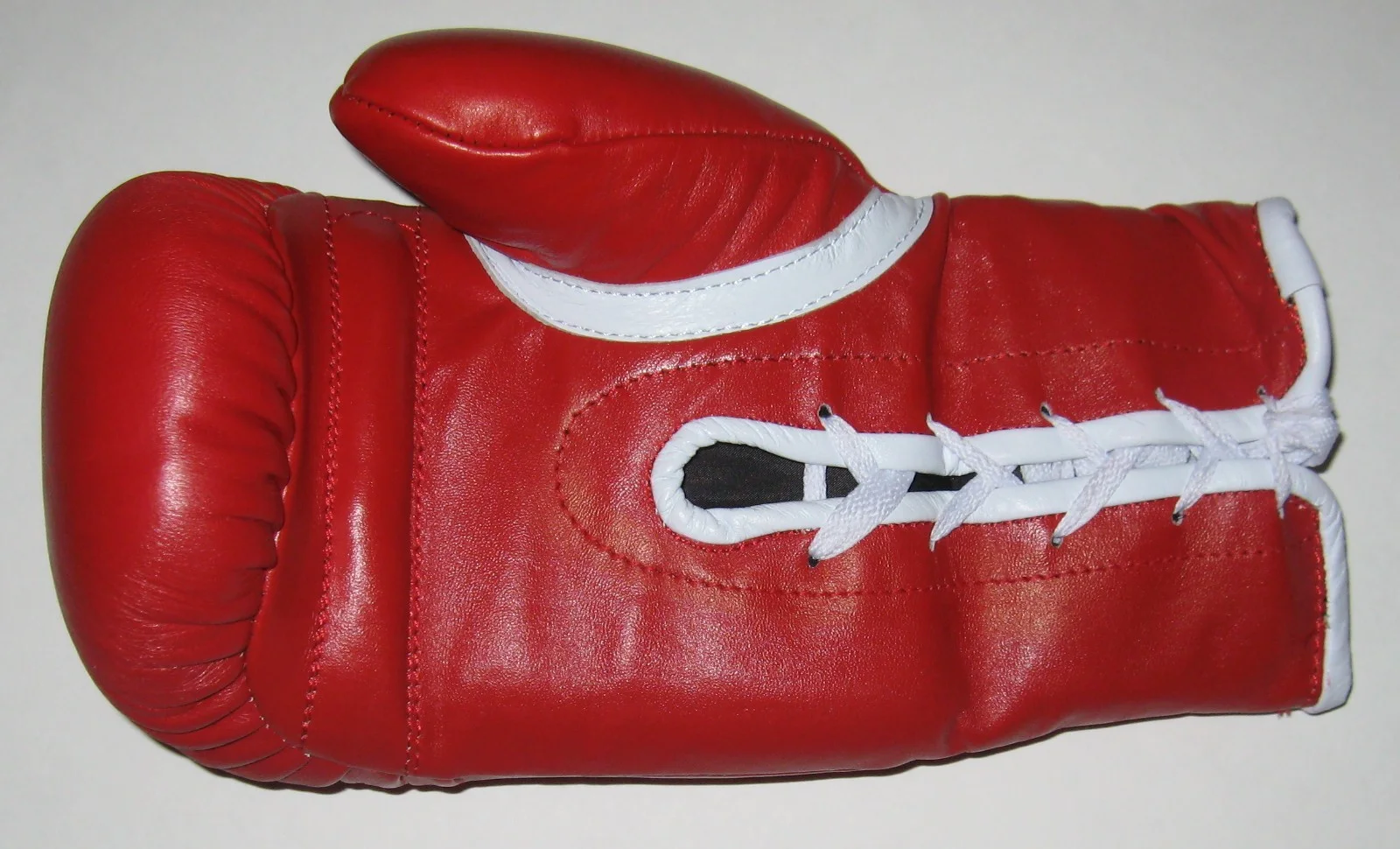 Sylvester Stallone — Sylvester Stallone & Talia Shire Autographed ROCKY Red Tuf Wear Glove ASI Proof, изображение 2