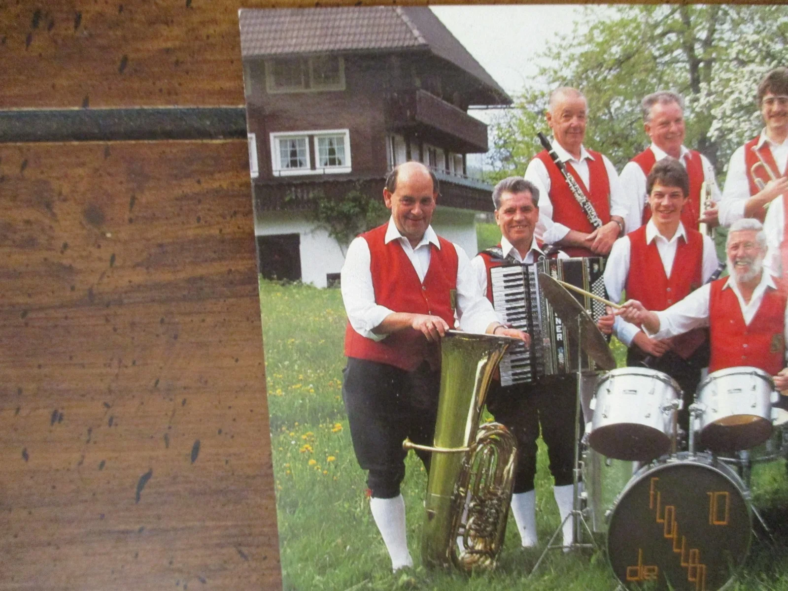 DIE FLOTTEN ZEHN Signed(By all 11 Members) 1992 6 x 4 Color Photo/Postcard, изображение 2