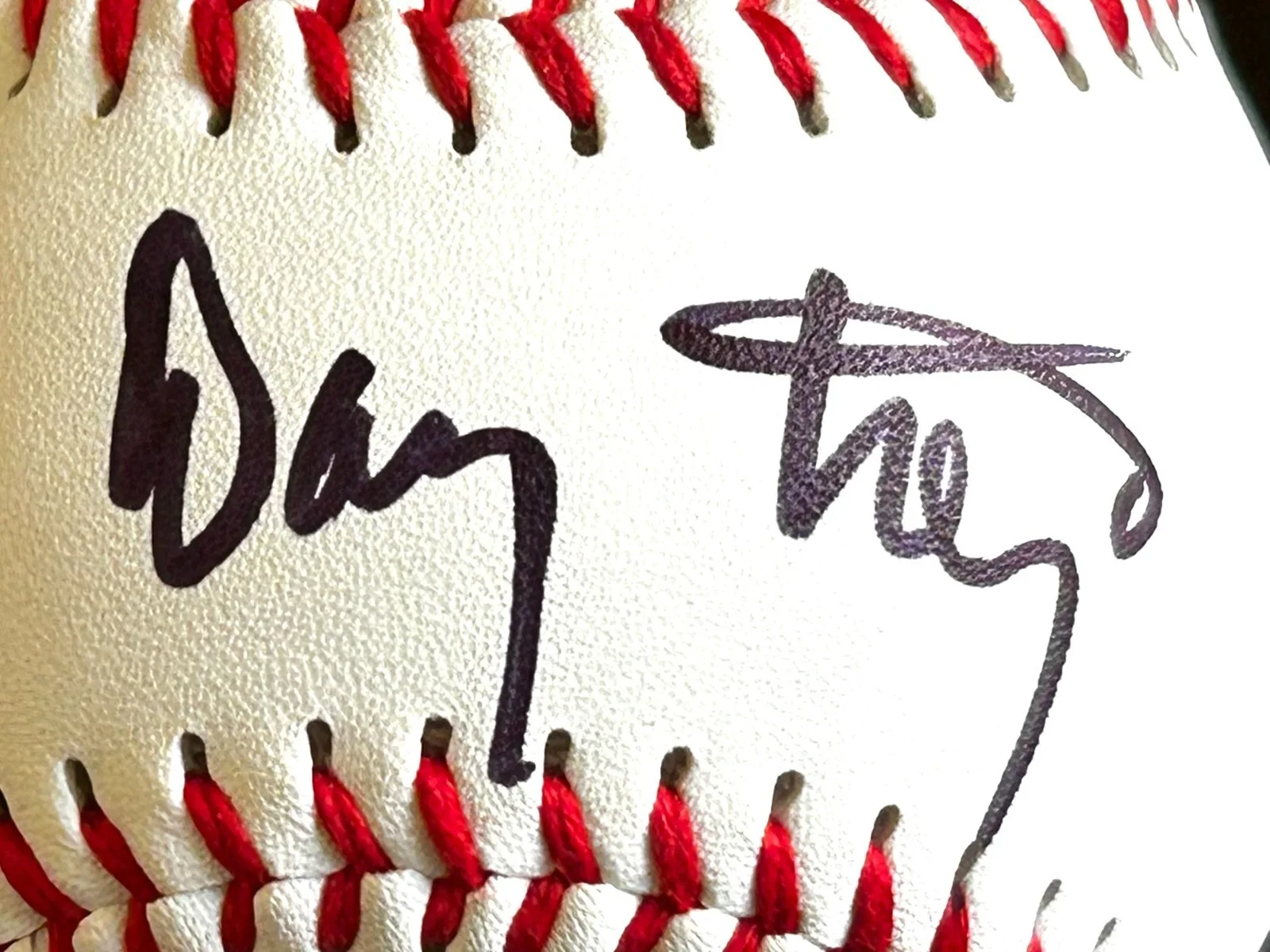 MACHETE SPY KIDS STAR DANNY TREJO SIGNED BASEBALL W/PHOTO PROOF, image 3