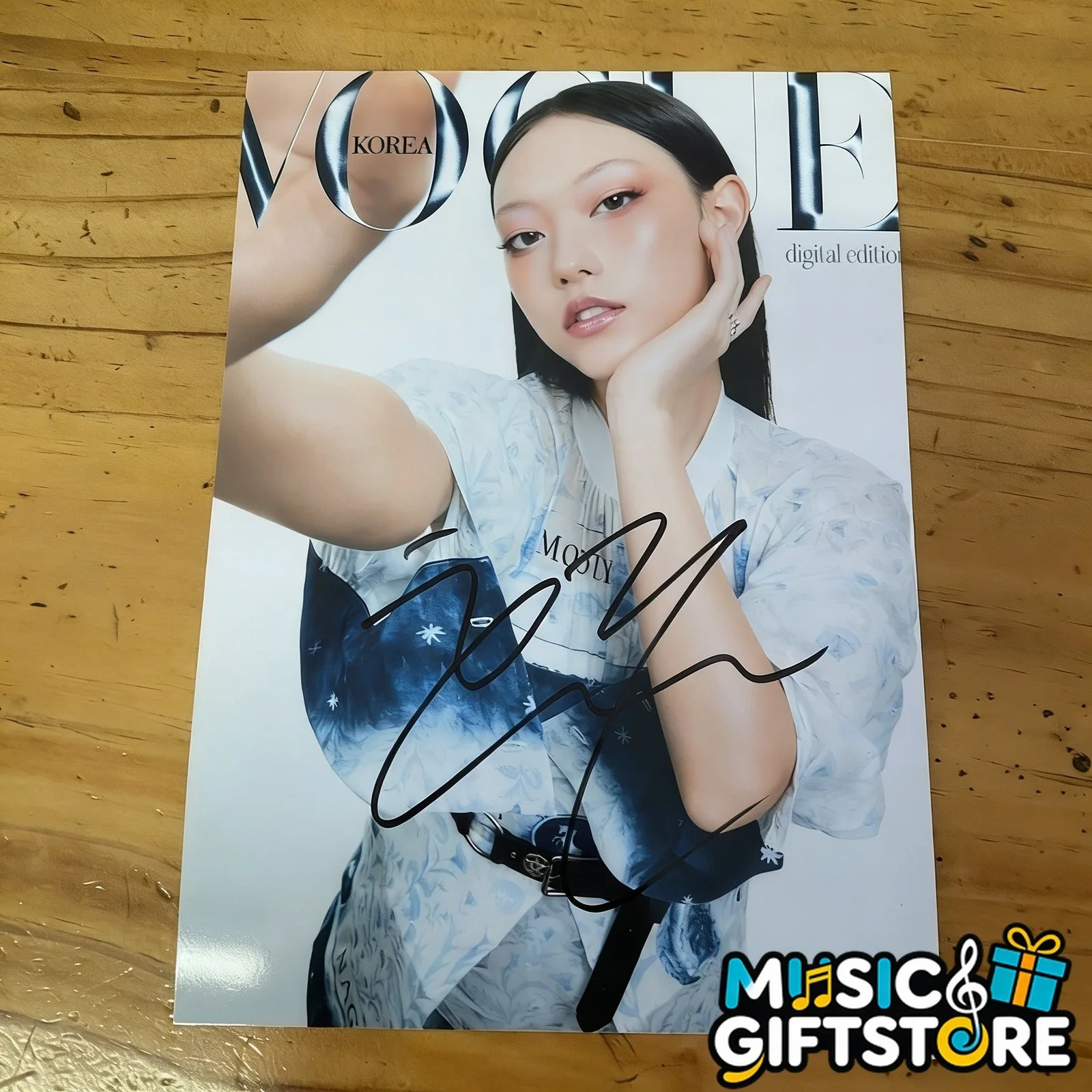 NEWJEANS HAERIN Autographed Signed Photo K-POP Collection 4*6 2025F #MUGS, изображение 4