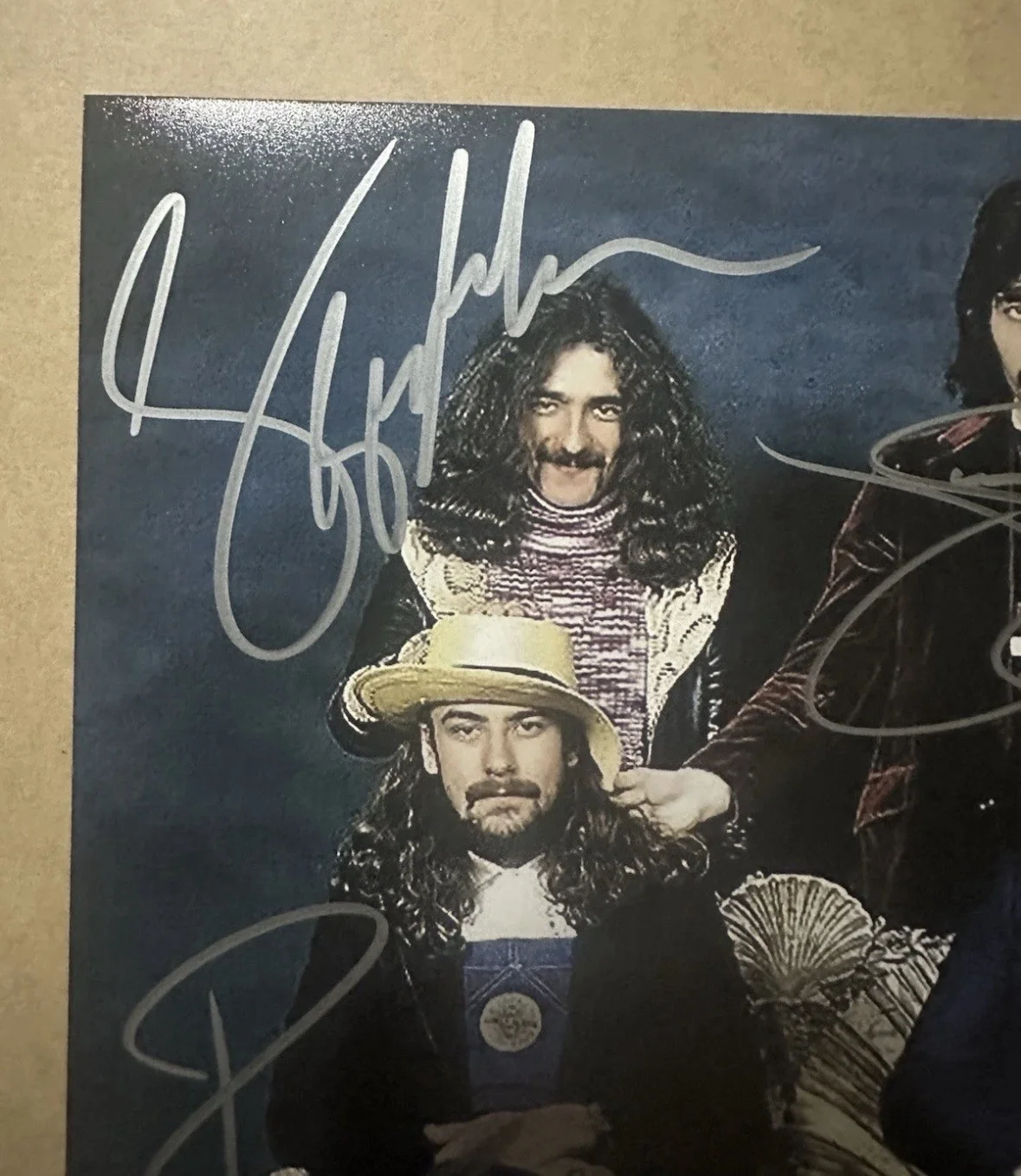 Black Sabbath Full Band Autographed 8x10 photo w/ COA, изображение 2
