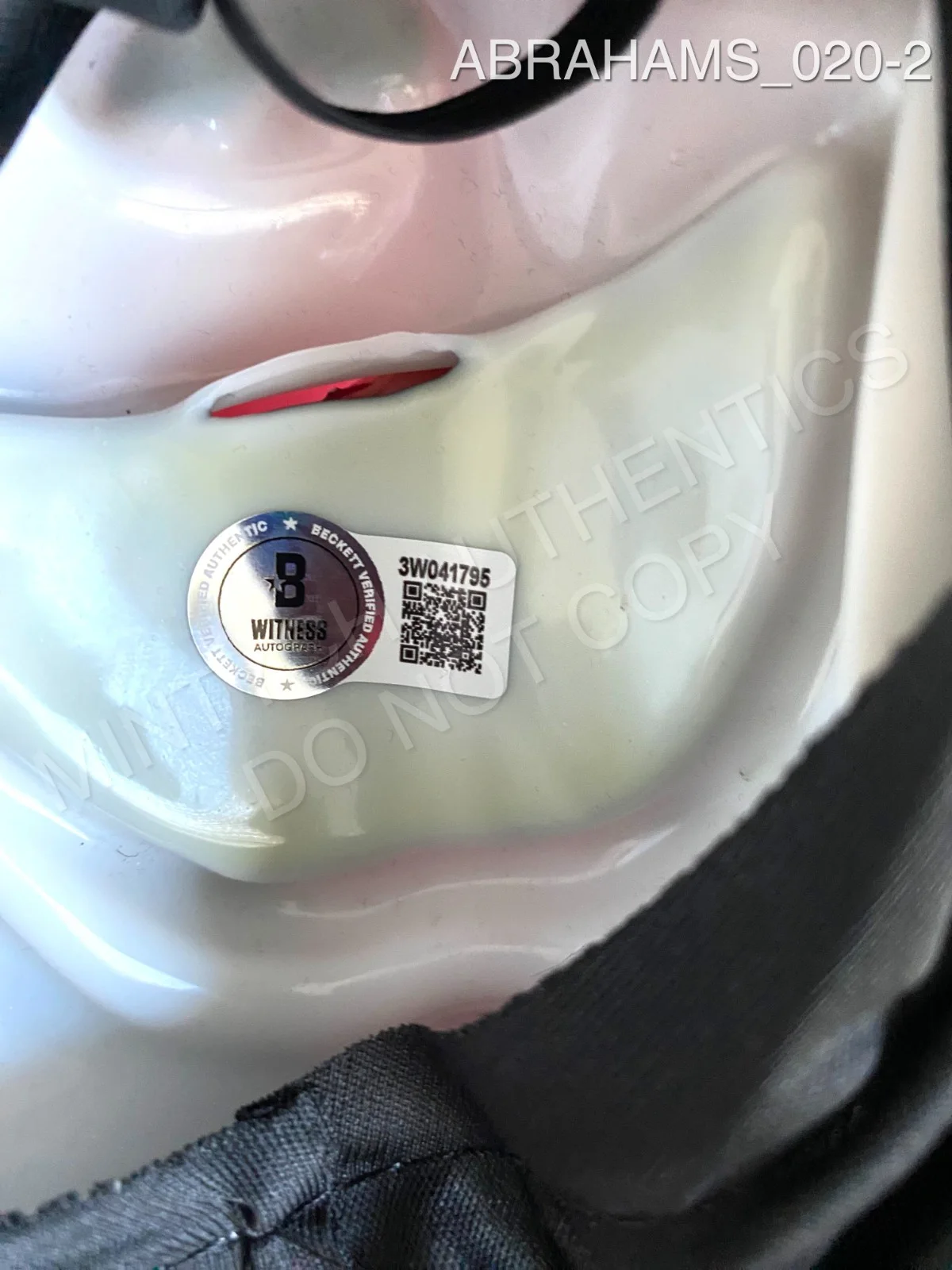 Jon Abrahams — Jon Abrahams signed Ghost Face Fun World Scary Movie mask Beckett COA, изображение 2