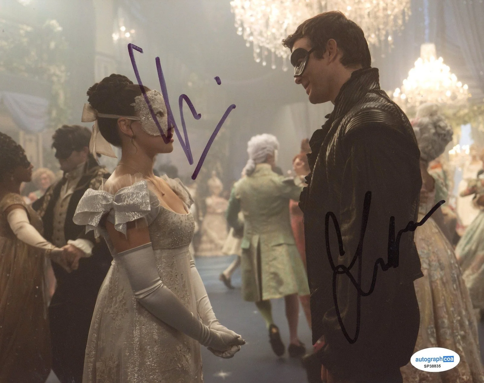Luke Thompson, Yerin Ha — Luke Thompson & Yerin Ha "Bridgerton" AUTOGRAPHS Signed 8x10 Photo ACOA, изображение 2