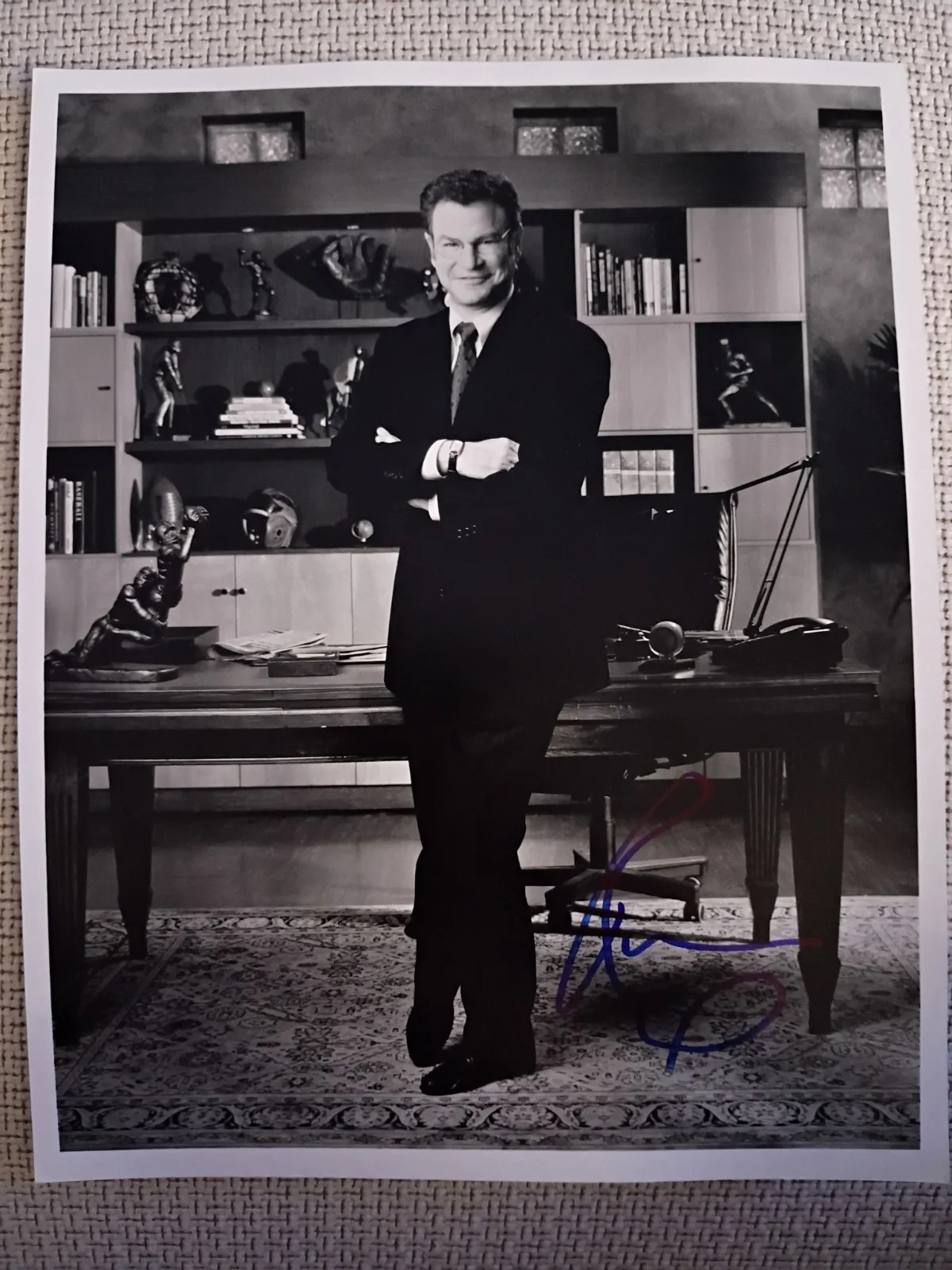 Robert Wuhl Signed Autographed 8x10" Photo BATMAN with COA Card, image 2