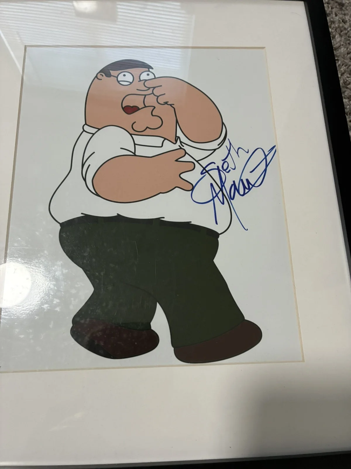 Seth MacFarlane — SETH MACFARLANE SIGNED AUTOGRAPH 8X10 PHOTO - FAMILY GUY 'S PETER VERY RARE