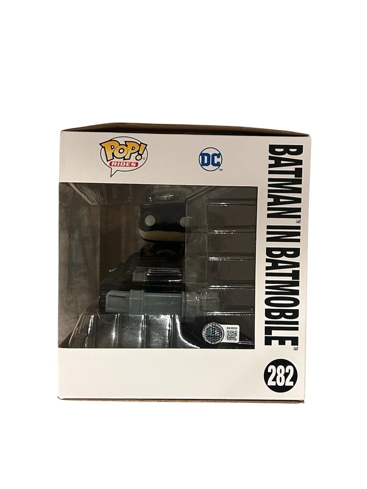Christian Bale — Christian Bale Signed Batman Funko Pop 282 Autograph Beckett Authentic, изображение 2