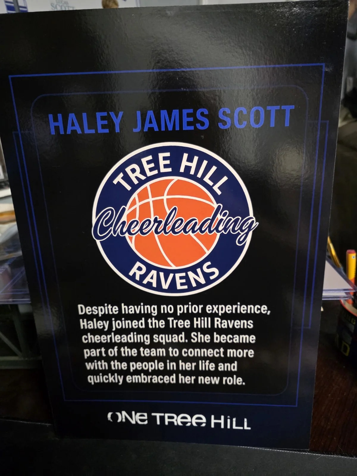 One Tree Hill Bethany Joy Lenz Signed 12x18 Trading Card Autographed Haley James, image 2