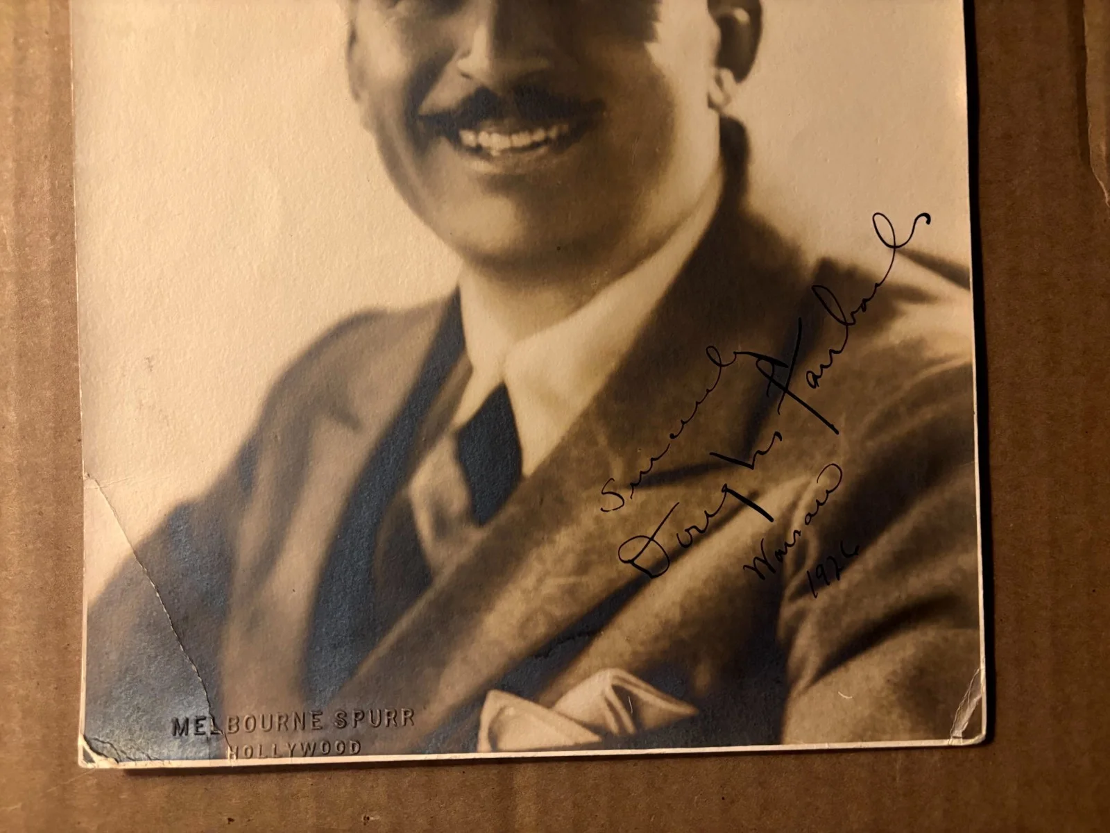 Douglas Fairbanks Sr. Very Rare Very Early Autographed 7/9 Photo '26, изображение 3