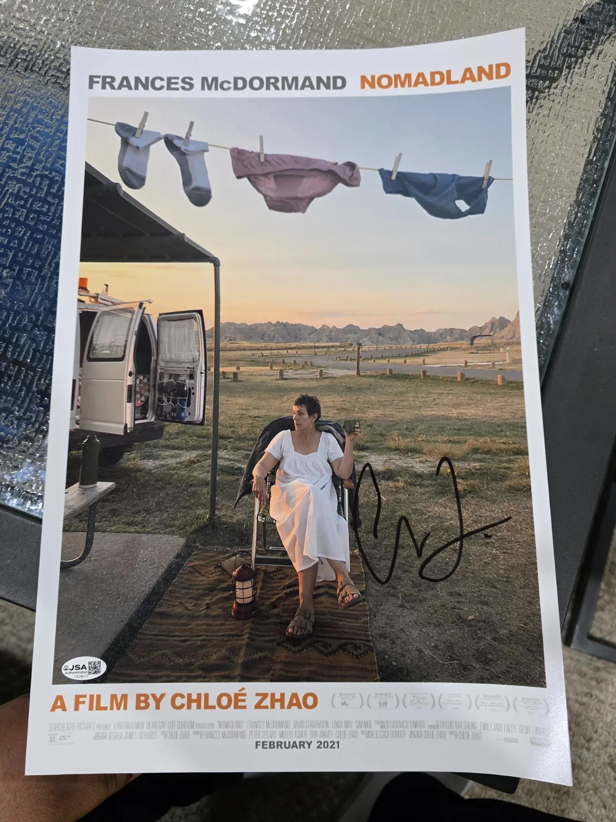 Chloe Zhao — Chloe Zhao "NOMADLAND" Director AUTOGRAPH Signed 12X18 POSTER COA JSA