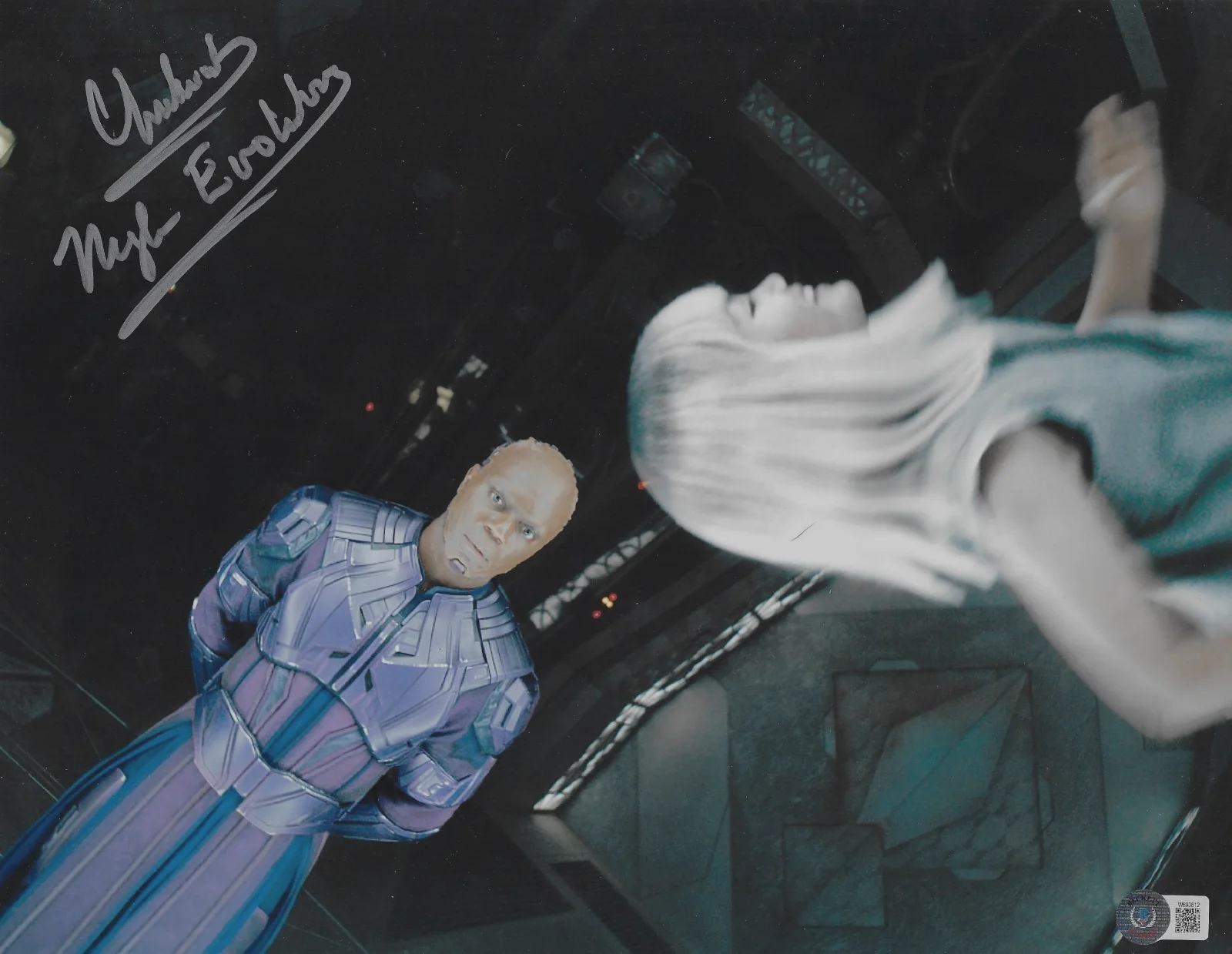Chukwudi Iwuji — Chukwudi Iwuji Signed 11x14 Photo "High Evolutionary" Beckett BAS Witnessed