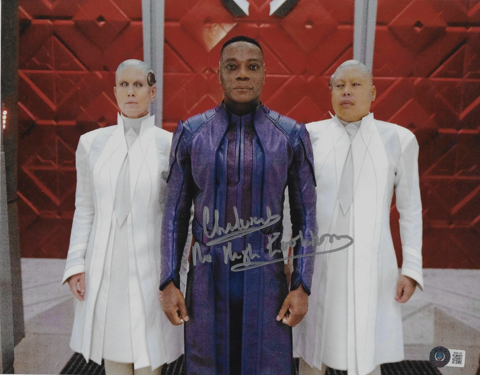 Chukwudi Iwuji — Chukwudi Iwuji Signed 11x14 Photo "The High Evolutionary" Beckett BAS Witnessed