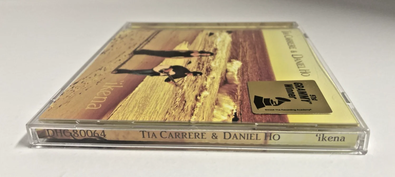Tia Carrere & Daniel Ho ikena CD Signed by Daniel Ho, изображение 4
