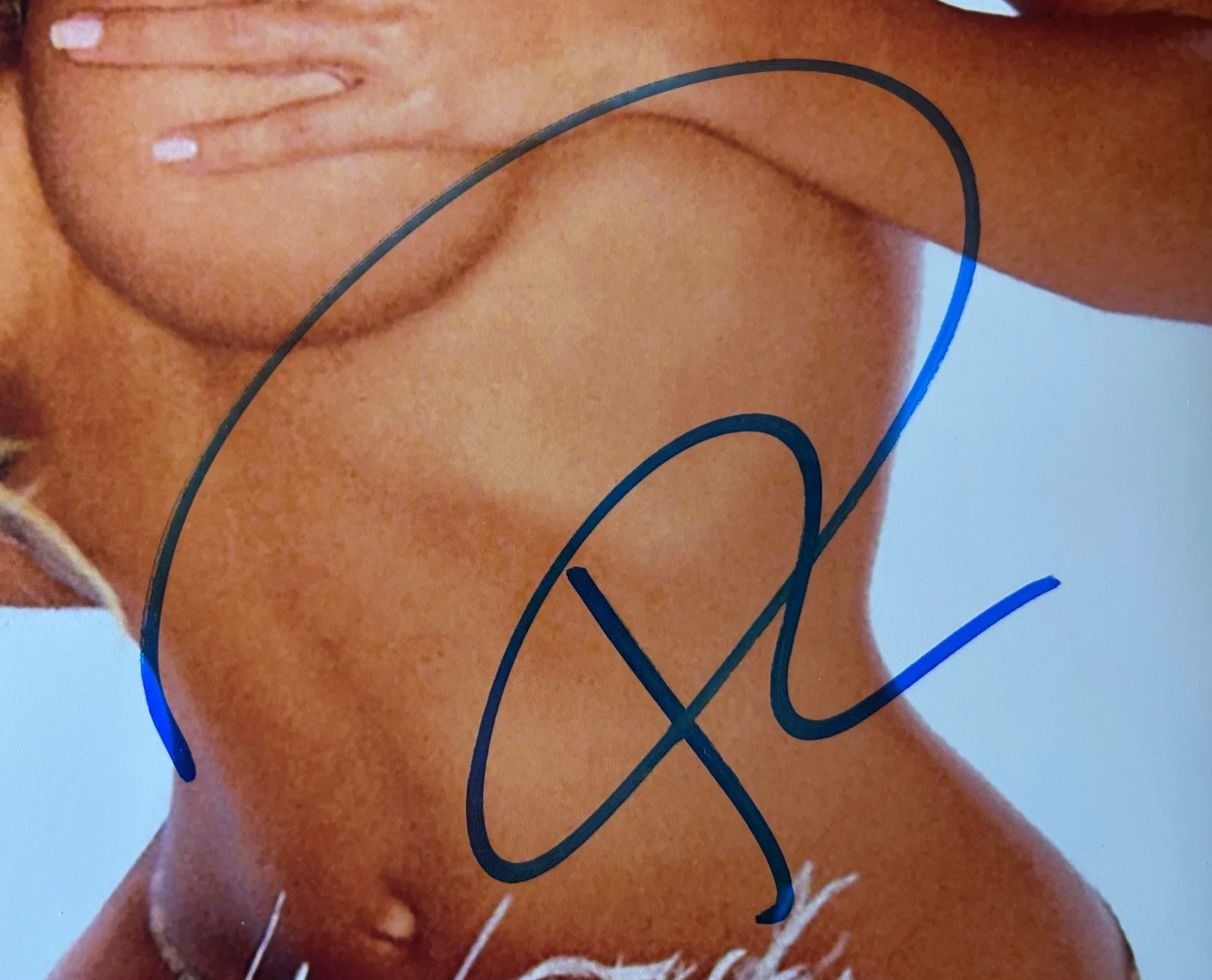 Pamela Anderson — BAS BECKETT PAMELA ANDERSON AUTOGRAPHED 11x14 PHOTO SIGNED AUTO ACTRESS MODEL, image 3