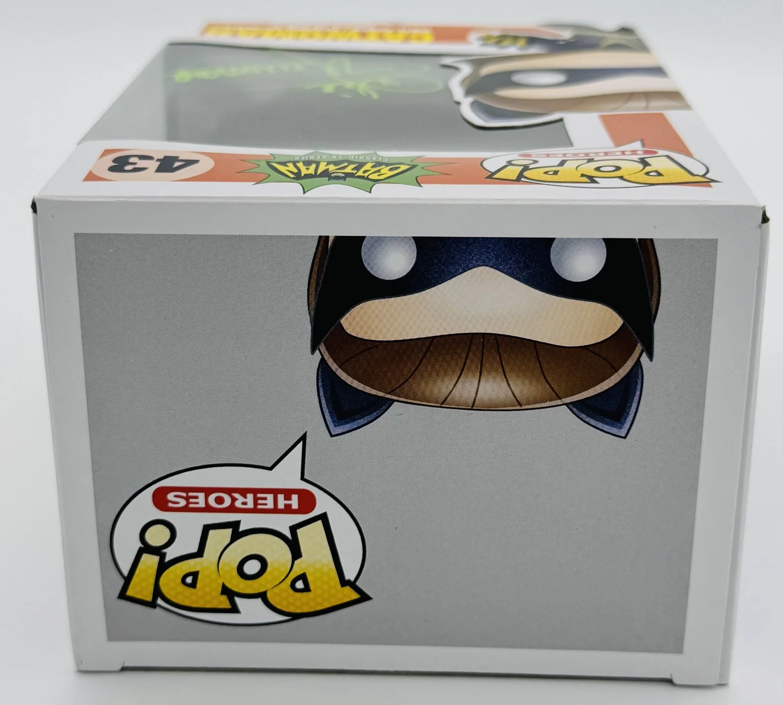 Julie Newmar — Julie Newmar signed Catwomen Funko Pop 43 Batman 1966 Autograph BAS 04, image 5