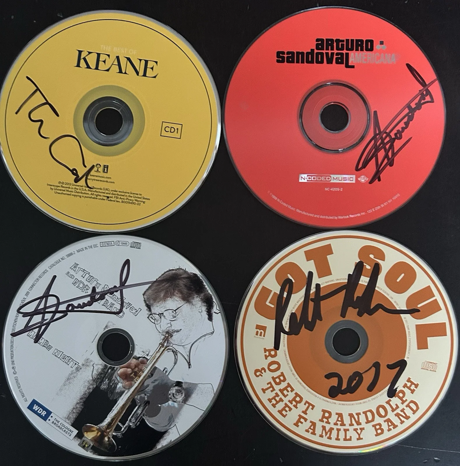 150 Signed CD Booklets Elton John Sheeran Billy Idol Hootie Dua Lipa Musgraves, изображение 5