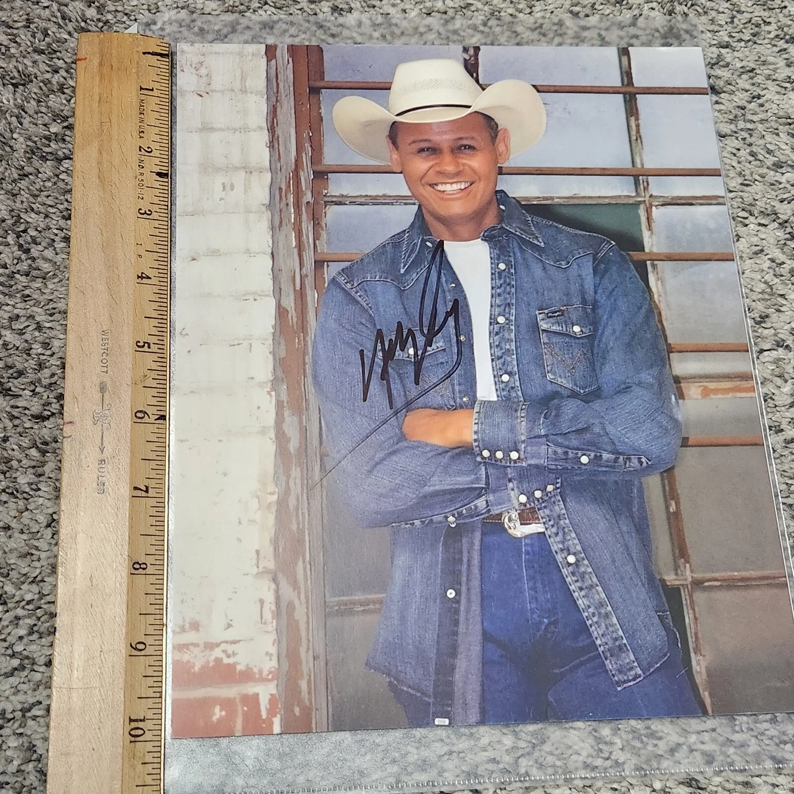 NEAL MCCOY — 2 NEAL MCCOY Hand Signed Autograph 8" X 10" Photos COUNTRY SINGER, изображение 3