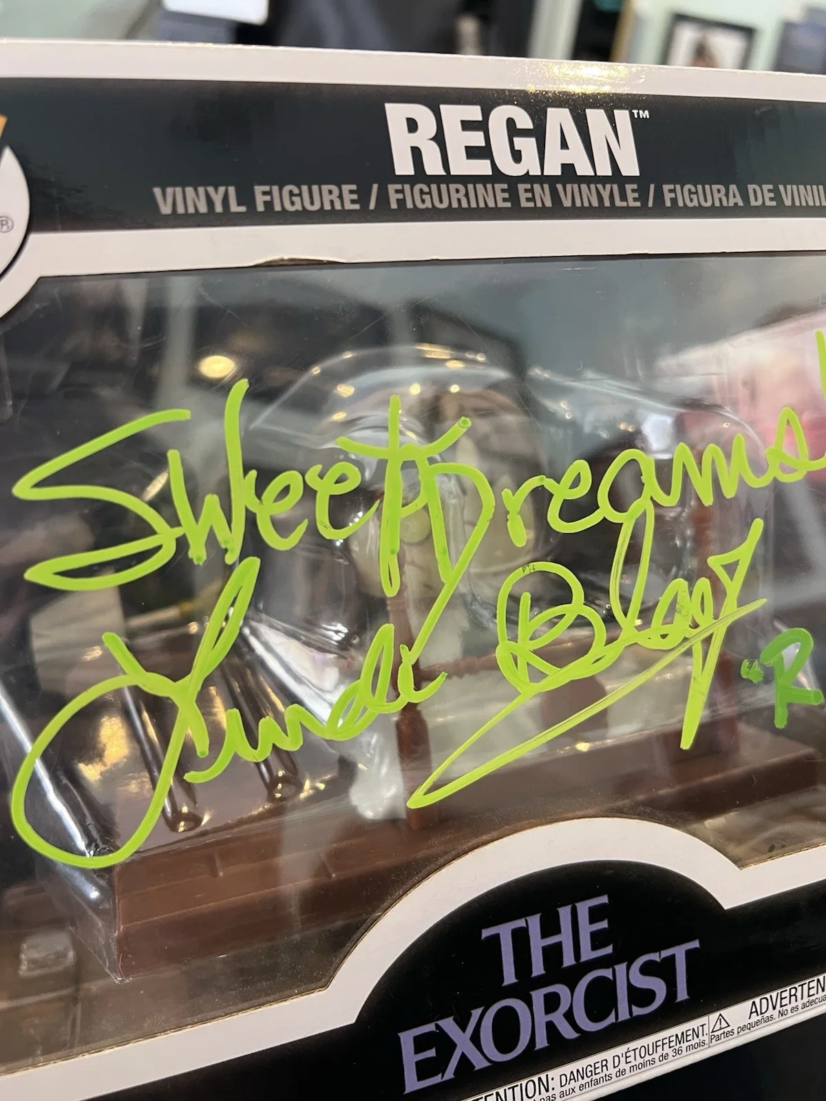 Linda Blair — Linda Blair Signed The Exorcist Regan Funko POP! Limited Edition Moment JSA COA, изображение 3