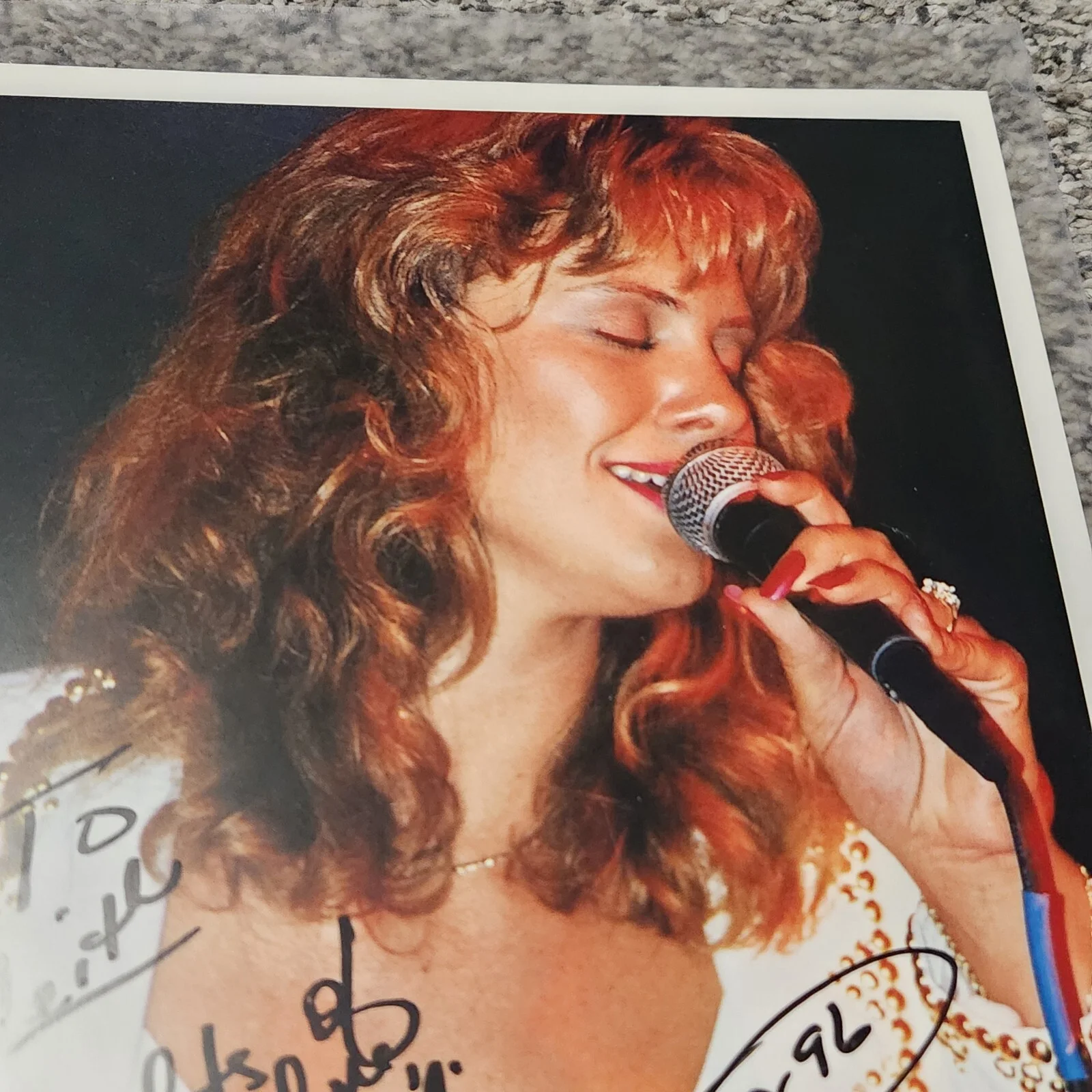 Wyndi Renee Autographed 8"x10" Photo Country Singer, изображение 4