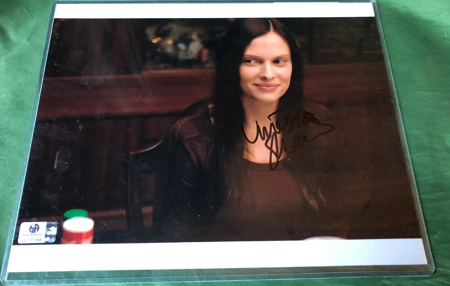 Vinessa Shaw — Vinessa Shaw (3:10 to Yuma) Signed Autograph GA Authenticated 8x10 Photo