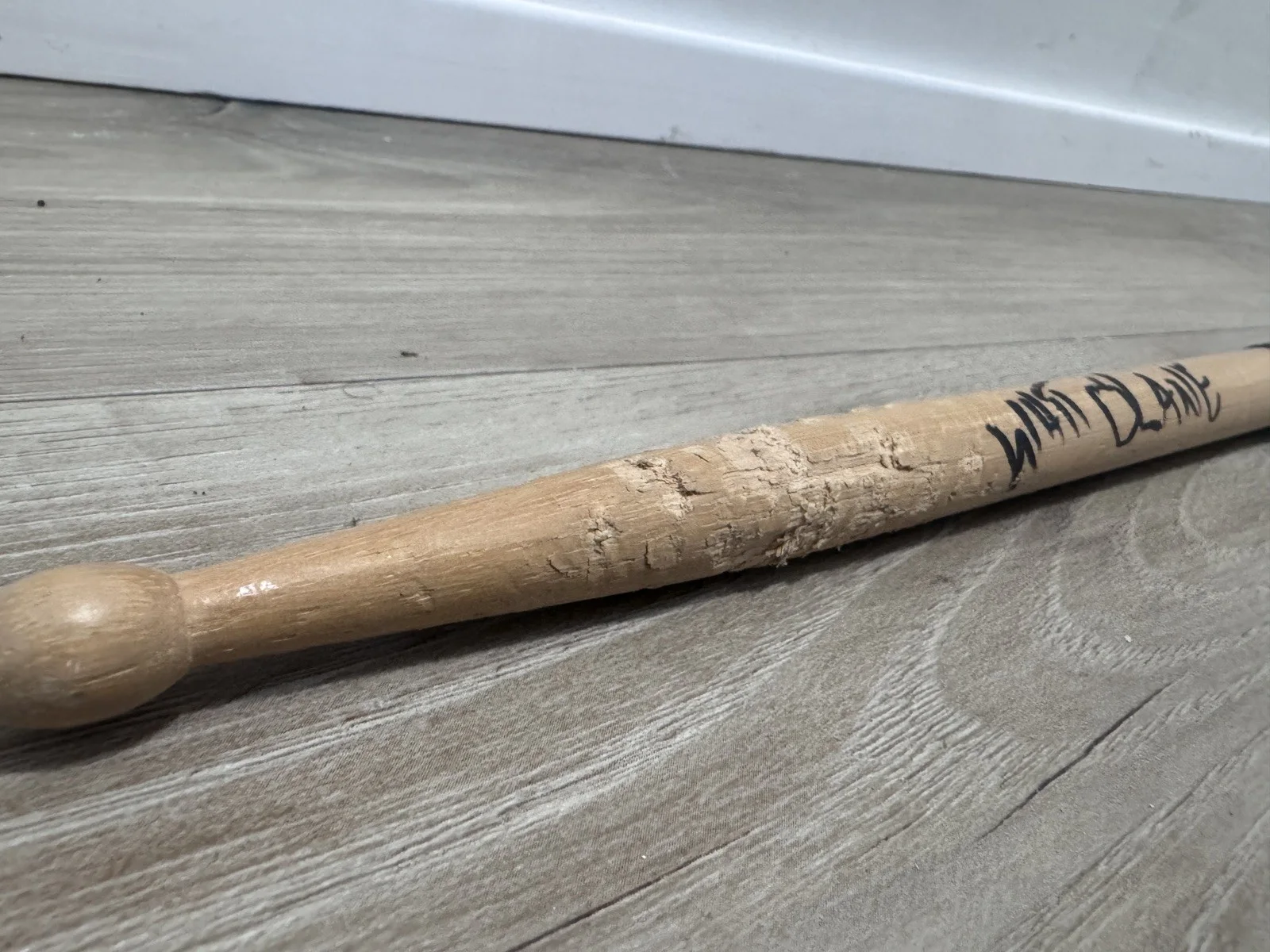 Whitfield Crane Signed Drumstick – Ugly Kid Joe Autograph – Aragon Ballroom, изображение 4