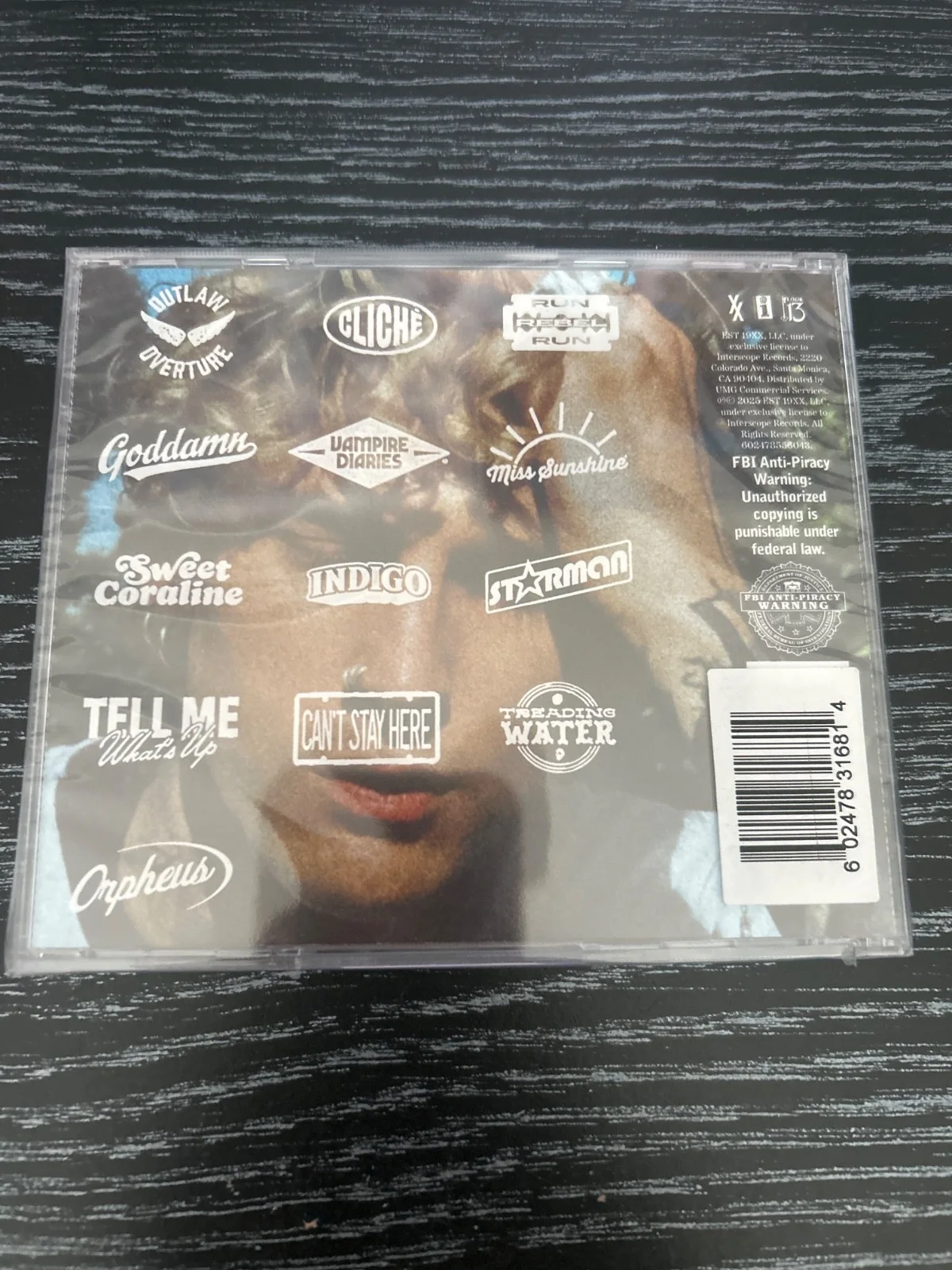 mgk lost americana fan package signed album signed cd plus trading card, изображение 5