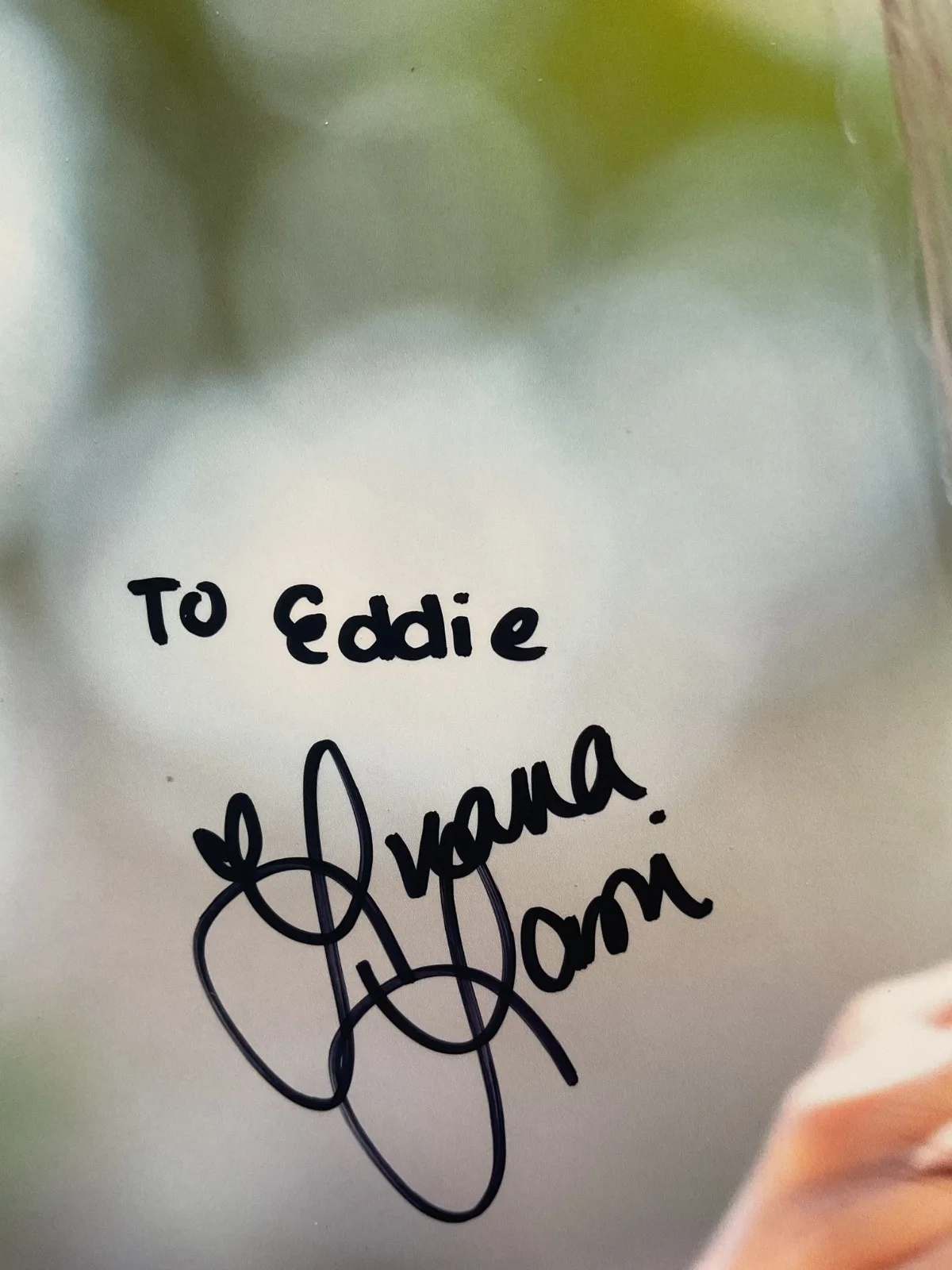 Brinke Stevens Signed SCREAM QUEEN Autograph CARD Color LUANA LANI 8x10 Photo, изображение 3