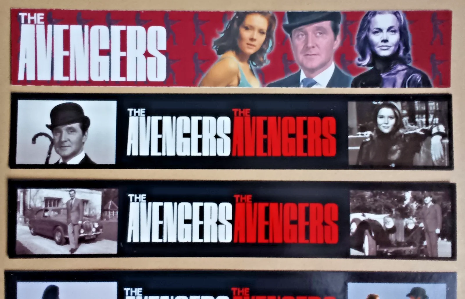 THE AVENGERS BOOKMARKS X5 - STEED & MRS PEEL / LONDON POSTCARD COMPANY, изображение 2